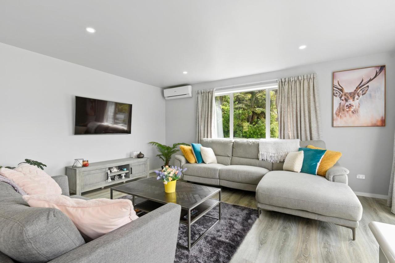 Mandeno Magic - Kerikeri Holiday Home Luaran gambar